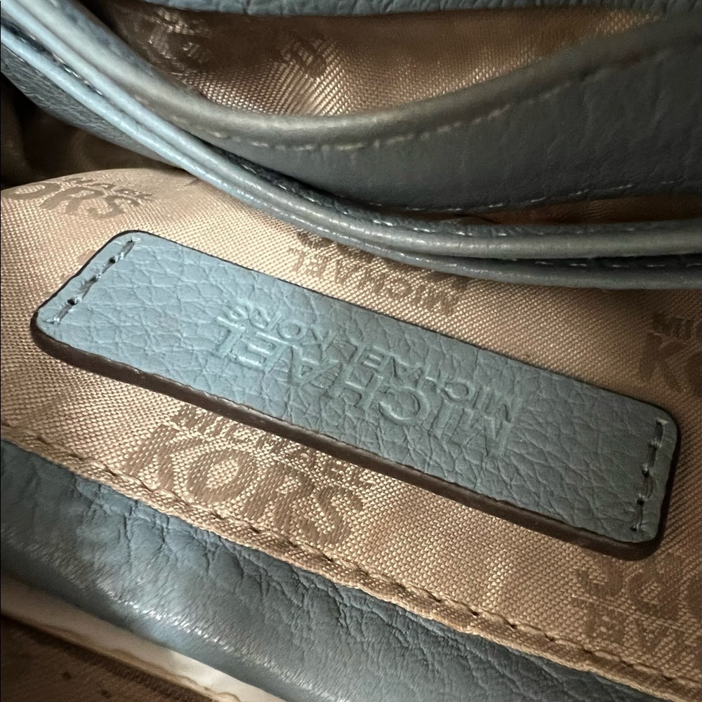 Authentic Michael Kors Crossbody Bag Baby Blue Purse - Picture 5 of 6